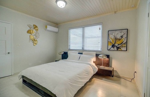 Westward Villas Subdivision House | Modern & Stylish 2BR Unit Walking Distance to BahaMar, Restaurants, and More!