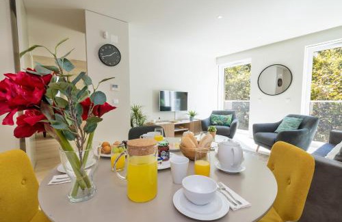 Sao Jose Apartment | Modern & Stylish Apartment in Av. da Liberdade by LovelyStay