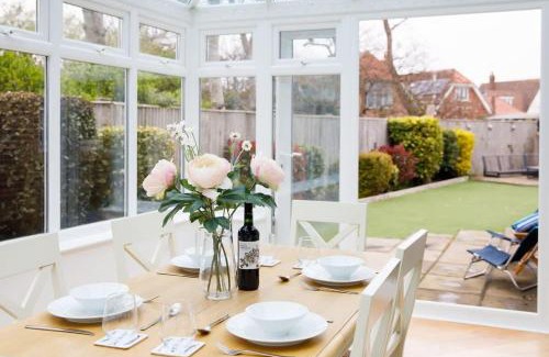 East Wittering House | Modern & stylish seaside family home