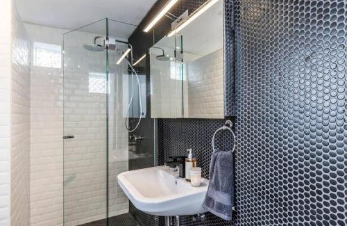 Surry Hills House | Modern Sydney Surry Hills Century Cottage