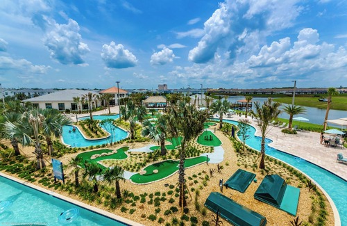 Kissimmee Cottage | Modern Townhome W/private Pool & Free Water Park!