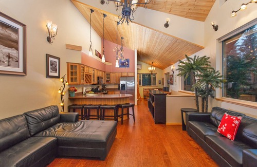 Alyeska House | Modern Townhome with stone fireplace, mountain views, deck & ski in/out