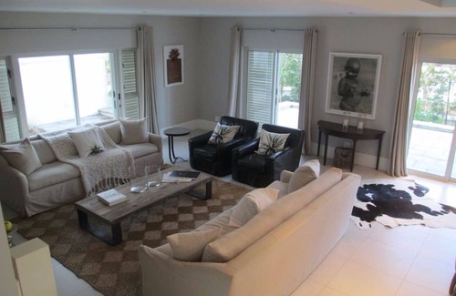 Westlake House | Modern Townhouse in the Vineyards