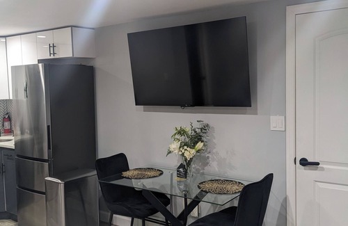 Canarsie Apartment | Modern Unit in Paerdegat/Canarsie section of Brooklyn