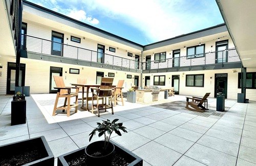 City Park West Apartment | Modern Uptown Studio Near Downtown!