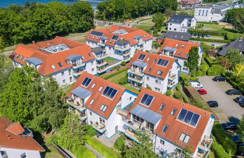 Zingst Apartment | Modern vacation apartment in the first row on the beach of Zingst with balcony