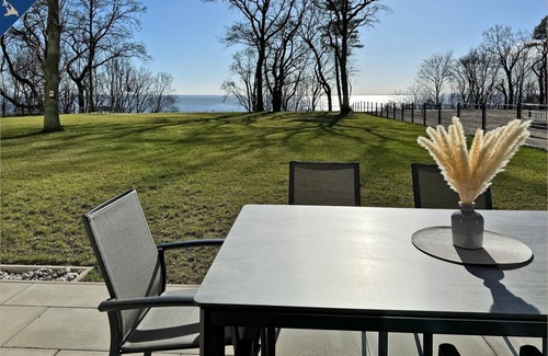 Zirchow Apartment | Modern vacation apartment with terrace and lagoon view, in the middle of nature
