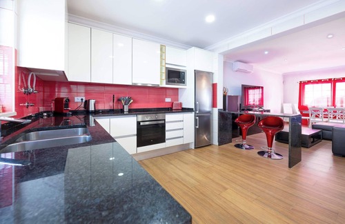 Albufeira Villa | ! Modern Villa 200m from beach with sea view & SPA !