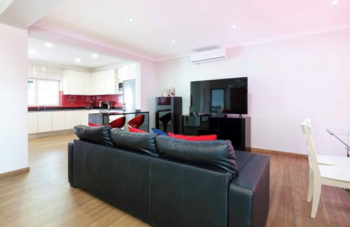Albufeira Villa | ! Modern Villa 200m from beach with sea view & SPA !