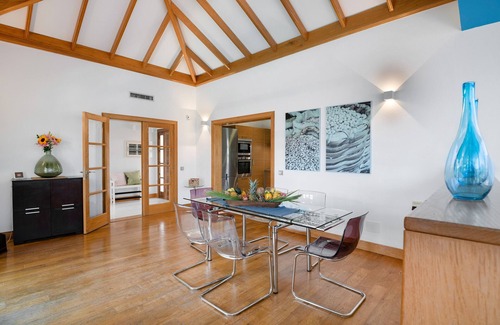 Playa Blanca Villa | Modern Villa Close to Beach with Pool, Sauna, Whirlpool and Terrace