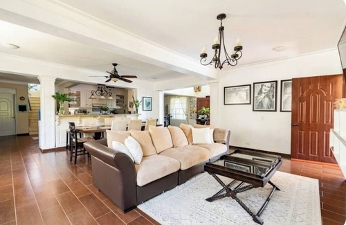 Pinar Quemado House | Modern Villa