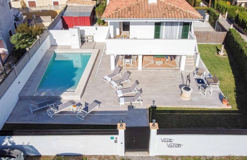 Puerto de Pollensa House | Modern Villa Varon Blue
