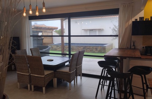 Vaux-sur-Mer Villa | Modern villa for 8 people, 3 bedrooms, 3 bathrooms, swimming pool