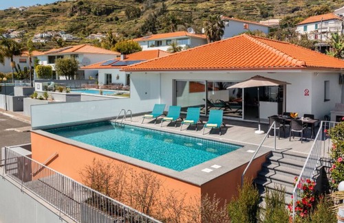 Arco da Calheta Villa | Modern villa in Calheta, A/C, Pool | Arco Sun
