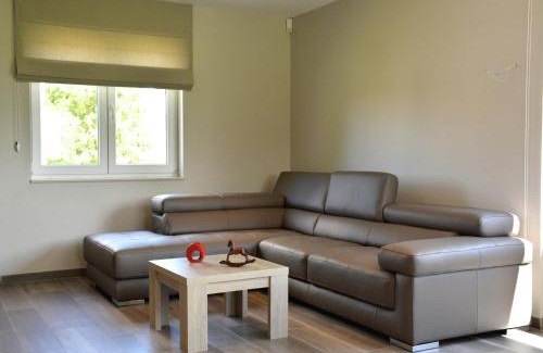 Wavreille Villa | Modern villa in Rochefort close to the horses