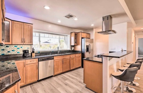 South Scottsdale Villa | Modern Villa min walk to Scottsdale W Hotel & City Center