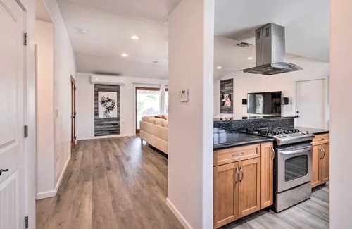 South Scottsdale Villa | Modern Villa min walk to Scottsdale W Hotel & City Center