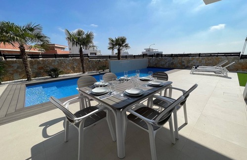 Rojales Villa | Modern Villa Near Guardamar