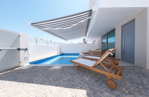 Ameijeira Villa | Modern villa near beach [124]
