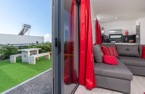 Paul do Mar Apartment | Modern villa, shared infinity pool | SunsetCliff 4