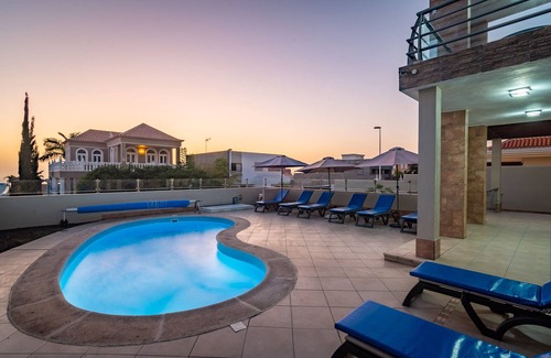 Costa Adeje Villa | Modern Villa with Heated Pool, Sea Views, for 8 Guests, Costa Adeje, Tenerife ☀️
