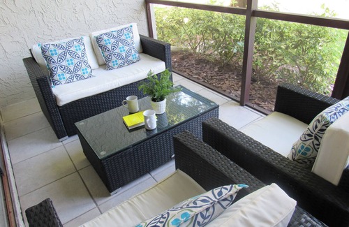 South Bradenton Condo | Modern Waterfront Condo! Pools~Lanai~Free WiFi. By IMG~Beaches~AMI~Restaurants.