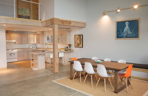 Shelton House | Modern Waterfront Home. Indoor/Outdoor Living with Easy Beach Access. Views!