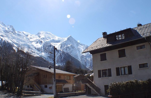 Chamonix-Mont-Blanc Apartment | Modern, well equipped spacious apartment with stunning views from balconies.