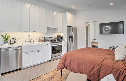 Columbus Apartment | Modern Wellness Retreat on 5-Acre Micro Farm!