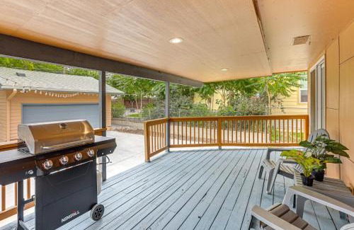 Denver House | Modern Wheat Ridge Home about 5 Mi to Dtwn Denver