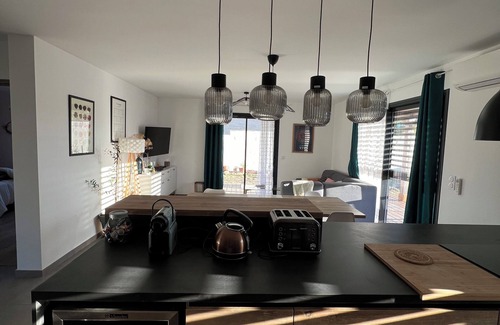 Ghisonaccia House | Modern wooden villa between sea and mountains - garden and covered terrace