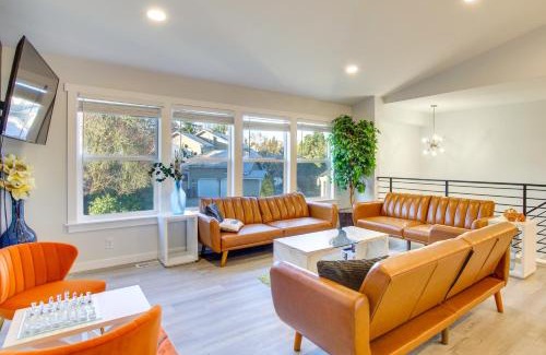 West Ridge House | Modern Woodinville Home with Hot Tub and Sauna!