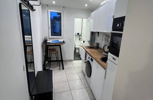 Asnieres-sur-Seine Apartment | Moderne et Lumineux