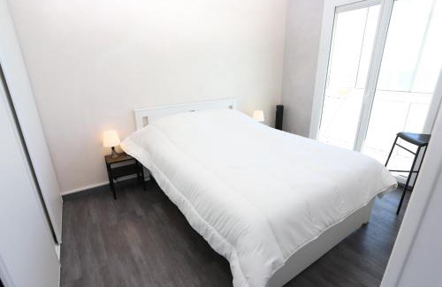 Saint-Cyprien Plage Apartment | Moderne et lumineux appart face à la mer,