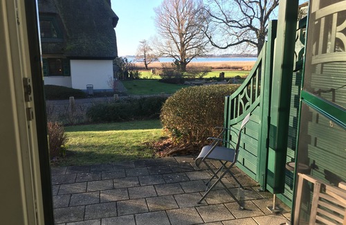 Wieck auf dem Darss Apartment | Moderne Ferienwohnung "auerhahn" mit Boddenblick für 3 Personen