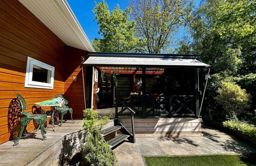 Sint Maartensvlotbrug House | Modernes Chalet im Park Campanula mit Schönem Garten mit Privatsphäre, 2 Personen, Wlan, Haustier Wilkommen