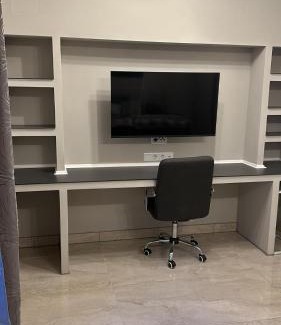 Aubing-Sud Apartment | Modernes Einzimmer-Studio mit Küche - "Perfekt für Ihren Städtetrip"