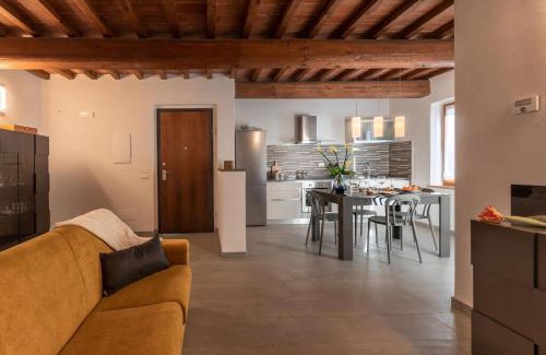 Scandicci Apartment | Modernes Haus Mit Garten Und Privatem Parkplatz