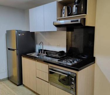 Suba Apartment | Moderno apartaestudio con balcón