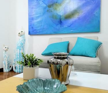 Los Patios Apartment | Moderno apartamento con wifi y piscina, ideal para teletrabajo o descanso en familia