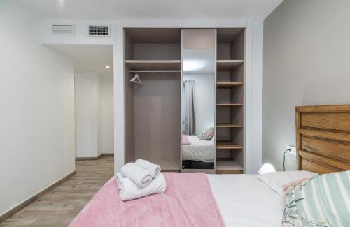 Cervantes Apartment | Moderno Apartamento en Centro de Granada