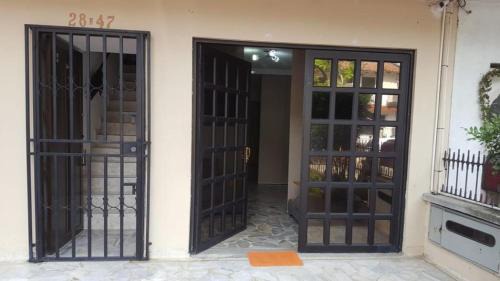 Cali Apartment | Moderno apartasuite con aire acondicionado