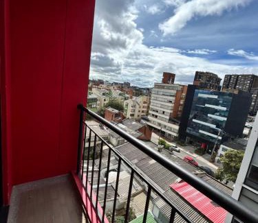 La Castellana Apartment | Moderno y Acogedor Loft en Zona Norte Calle 100, Parqueadero gratis