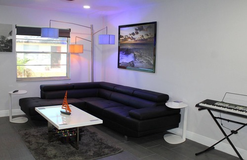 Lake Worth House | ModernStay