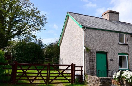 Machynlleth House | Moelfre Cottage in Machynlleth