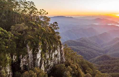 Ebor Cottage | Moffat Falls Cottage overlooks stunning waterfalls and mountain views