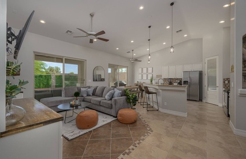 Fort Mohave House | Mohave Desert Pool Home