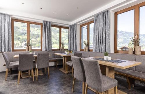 Ramsau im Zillertal Apartment | Moiklerhof holiday home in Ramsau im Zillertal