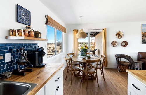 Yucca Valley House | Mojave Stargazer by Open Air Homes- Live in Nature