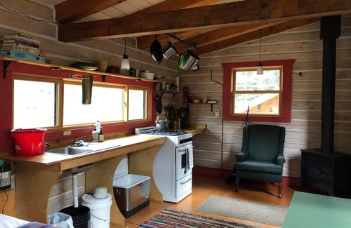 Grand Marais Apartment | Mökki Dwelling by the Dock